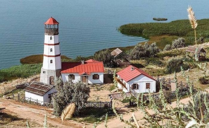 На Дону восстановят маяк, сгоревший в результате пожара под Таганрогом На Дону восстановят маяк, сгоревший в результате пожара под Таганрогом