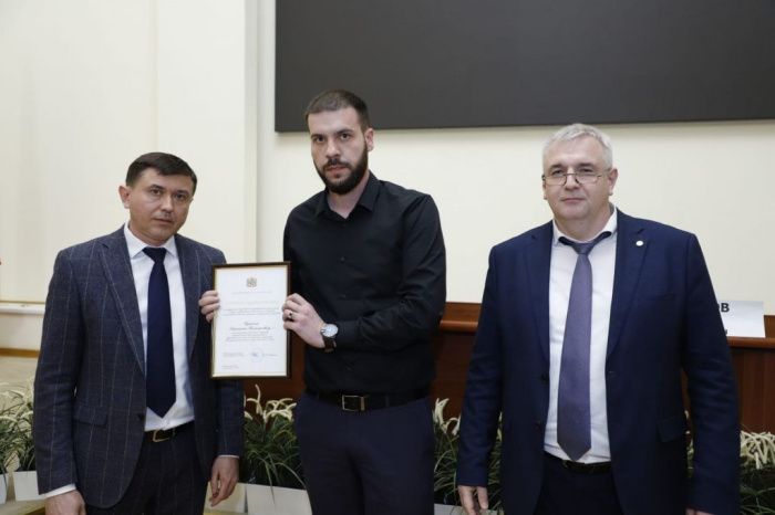 Замглавы администрации Ростова-на-Дону по ЖКХ Алексей Пикалов ушел в отставку с 28 апреля Замглавы администрации Ростова-на-Дону по ЖКХ Алексей Пикалов ушел в отставку с 28 апреля