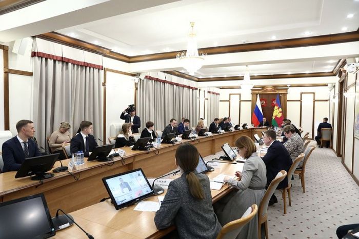 На реализацию нацпроектов на Кубани в 2023 году планируют потратить 63 млрд рублей На реализацию нацпроектов на Кубани в 2023 году планируют потратить 63 млрд рублей