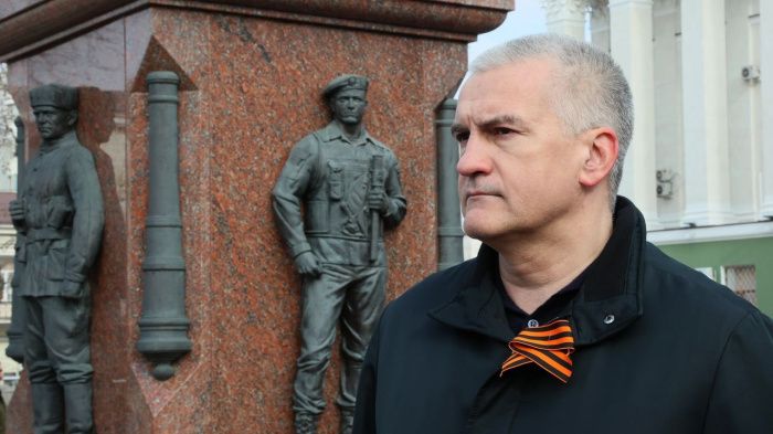 Глава Крыма допустил провокации на полуострове со стороны Украины на День Победы Глава Крыма допустил провокации на полуострове со стороны Украины на День Победы