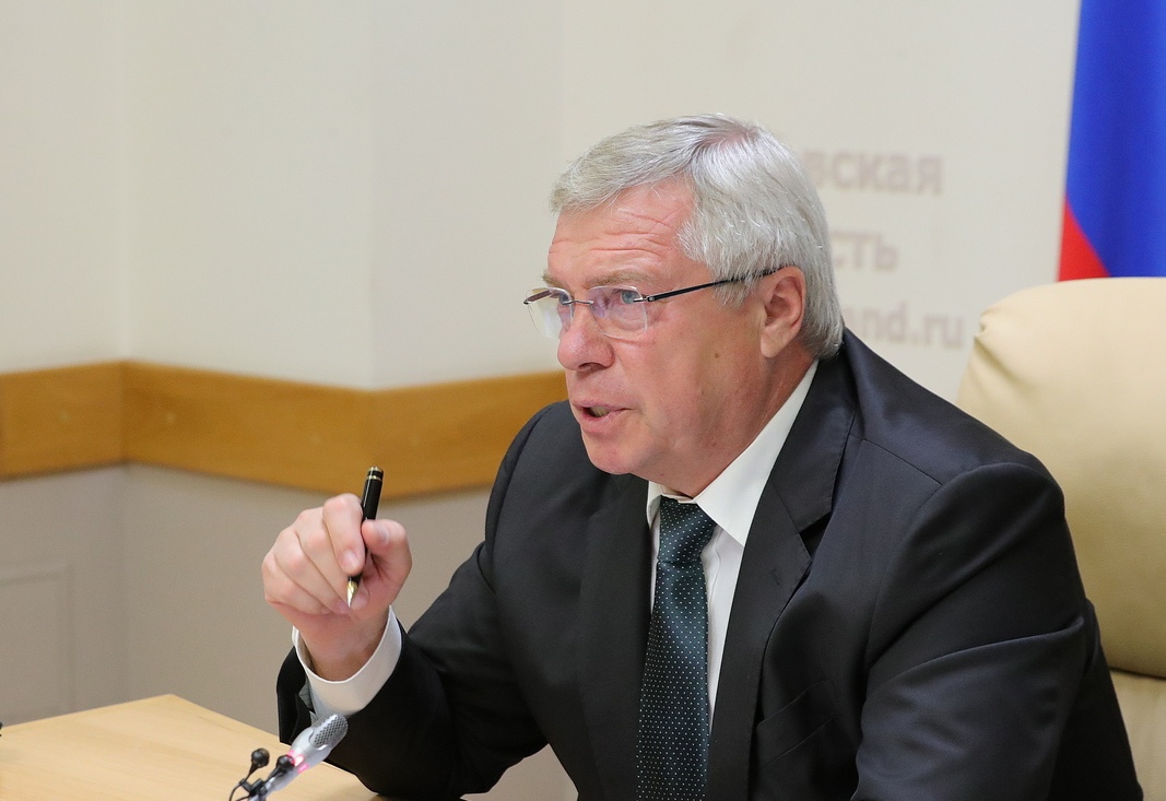 Жителям Ростовской области разрешили посещать банки и почту без справок и сертификатов Жителям Ростовской области разрешили посещать банки и почту без справок и сертификатов