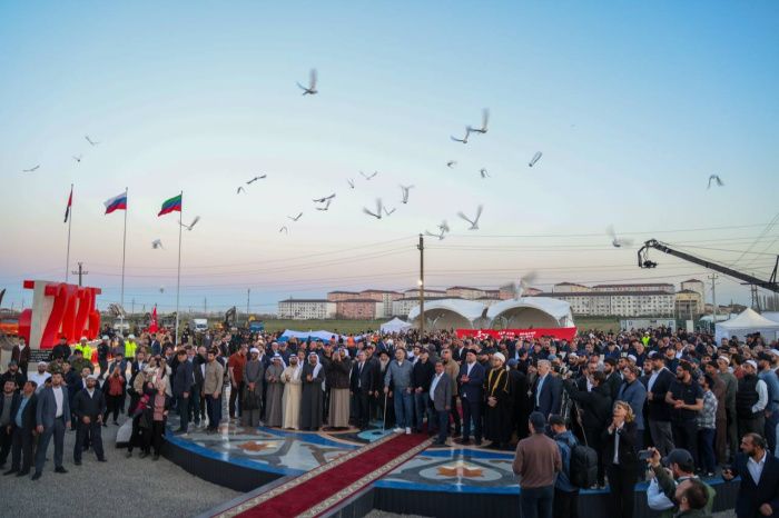 В Дербенте начнут возводить самую высокую мечеть в Дагестане В Дербенте начнут возводить самую высокую мечеть в Дагестане