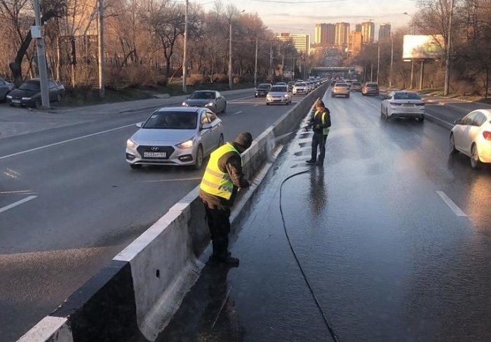 С 2023 по 2025 годы власти Ростова потратят на уборку и озеленение около 9 миллиардов рублей С 2023 по 2025 годы власти Ростова потратят на уборку и озеленение около 9 миллиардов рублей