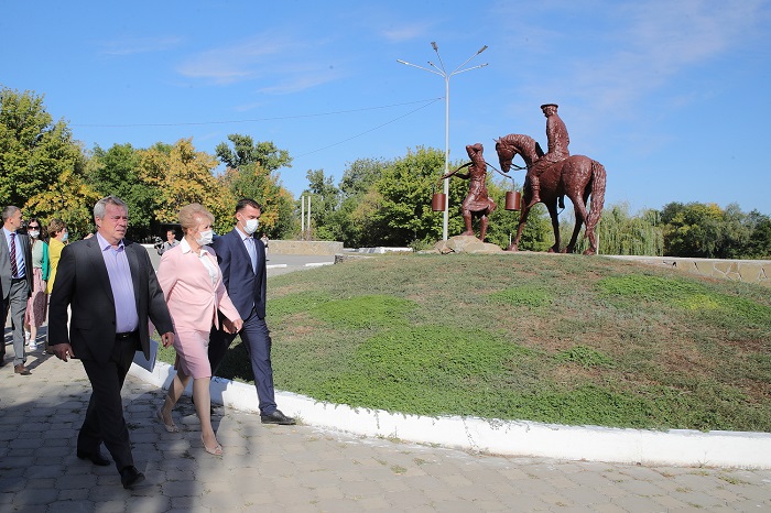 На Дону могут не успеть освоить средства по формированию комфортной городской среды На Дону могут не успеть освоить средства по формированию комфортной городской среды