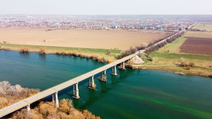 В Ставрополье до конца года обновят сразу пять мостов В Ставрополье до конца года обновят сразу пять мостов