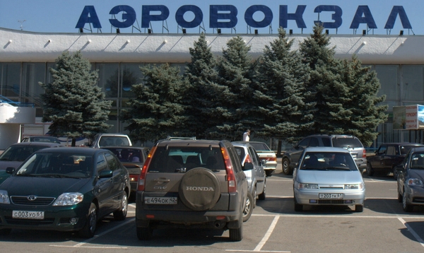 В Ростовском аэропорту вдвое увеличится парковка В Ростовском аэропорту вдвое увеличится парковка