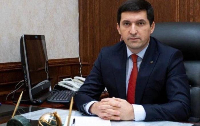 Новым гендиректором морпорта Махачкалы назначен экс-омбудсмен Дагестана Джамал Алиев Новым гендиректором морпорта Махачкалы назначен экс-омбудсмен Дагестана Джамал Алиев