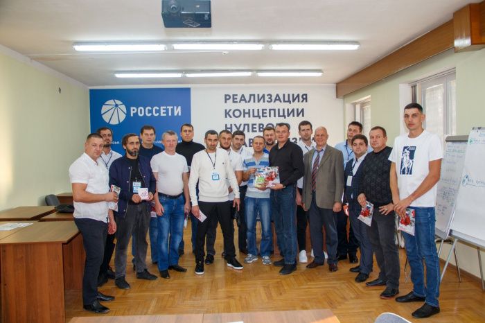 Энергетики «Россети Северный Кавказ» соревновались в навыках по охране труда на производстве