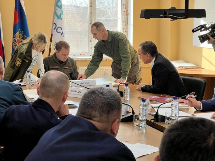 Пятна мазута вынесло на Черноморское побережье Краснодарского края Пятна мазута вынесло на Черноморское побережье Краснодарского края