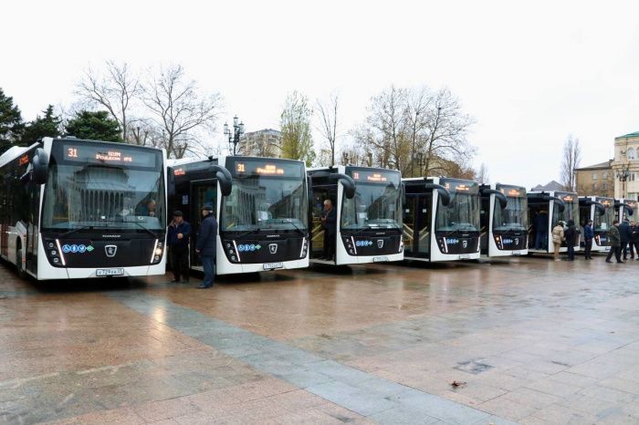 В Махачкале с нового года запустят 47 новых пассажирских автобусов В Махачкале с нового года запустят 47 новых пассажирских автобусов