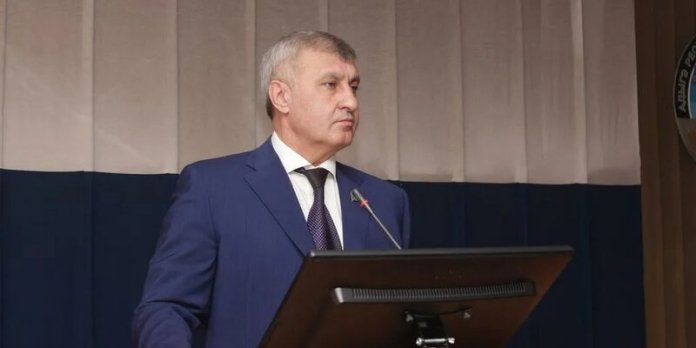 Главой Тахтамукайского района Адыгеи назначен Аскер Савв Главой Тахтамукайского района Адыгеи назначен Аскер Савв