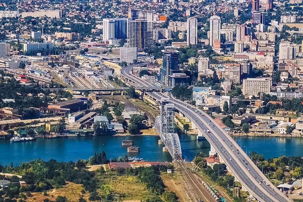 Застройку Ростова переводят на ручное управление Застройку Ростова переводят на ручное управление