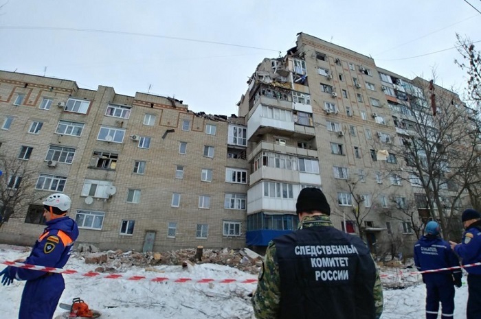 Взрыв газа в жилом доме в Шахтах: число погибших возросло до двух Взрыв газа в жилом доме в Шахтах: число погибших возросло до двух