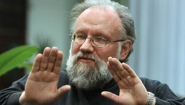 Владимир Чуров пересадил ростовский облизбирком на «уазики» Владимир Чуров пересадил ростовский облизбирком на «уазики»