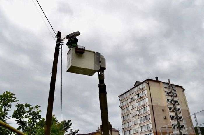 В Краснодарском крае установили более 50 тысяч энергоэффективных светодиодных светильников В Краснодарском крае установили более 50 тысяч энергоэффективных светодиодных светильников