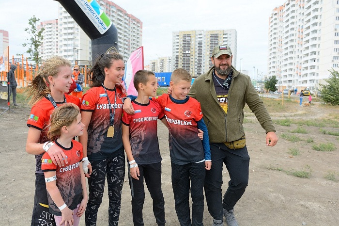 Детская гонка с препятствиями прошла в Суворовском в Ростове