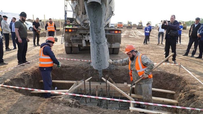 «Дагмясо» построит в Дагестане к концу 2024 года мясокомбинат за 1,5 млрд рублей «Дагмясо» построит в Дагестане к концу 2024 года мясокомбинат за 1,5 млрд рублей