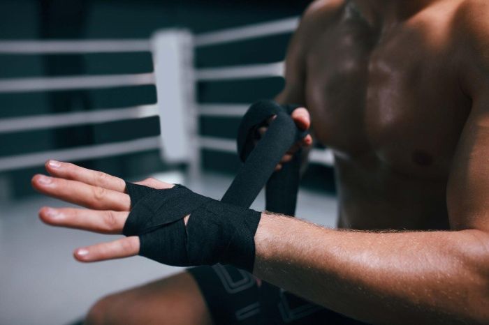 Чемпион UFC Нурмагомедов вложил более 400 млн рублей в создание спортбазы в Дагестане