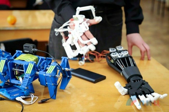 Программное обеспечение для роботизированной руки разработал студент из ЛНР