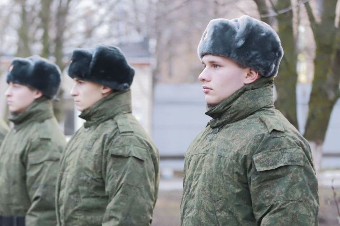Весной в Вооруженные силы РФ призовут порядка пяти тысяч жителей Ростовской области Весной в Вооруженные силы РФ призовут порядка пяти тысяч жителей Ростовской области