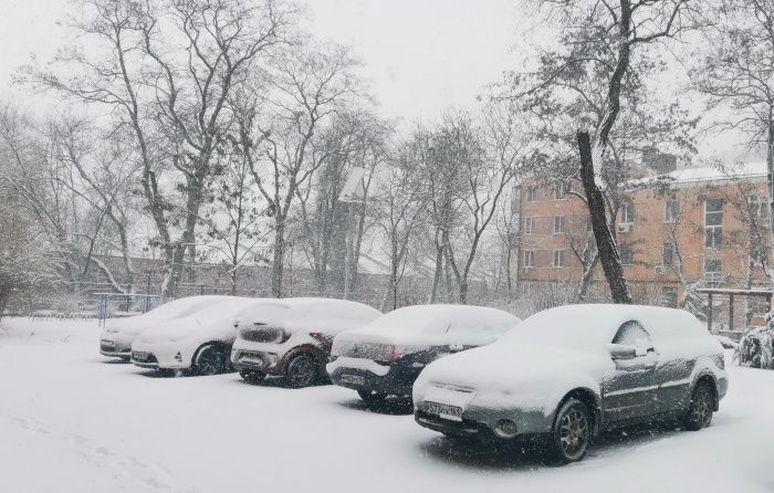 В Ростове создан оперативный штаб из-за снегопада и 9-балльных пробок В Ростове создан оперативный штаб из-за снегопада и 9-балльных пробок