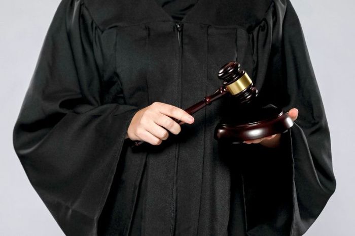 Суд перенес рассмотрение отставки сына экс-председателя ВС Адыгеи
