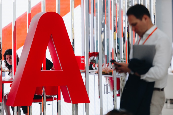 Альфа-Банк запустил бесплатную онлайн-регистрацию юрлиц Альфа-Банк запустил бесплатную онлайн-регистрацию юрлиц