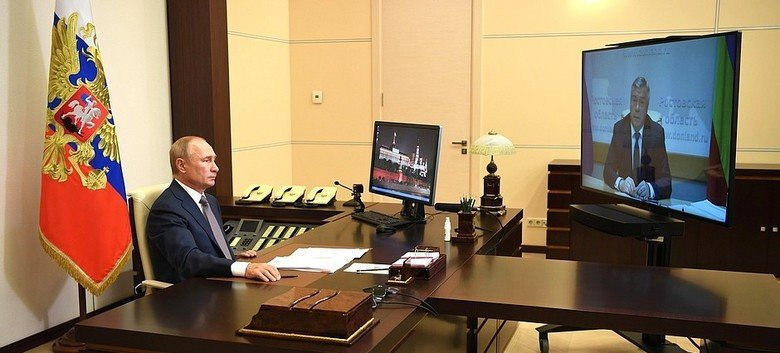 Владимира Путина тревожит на Дону ситуация в АПК, строительстве и занятости Владимира Путина тревожит на Дону ситуация в АПК, строительстве и занятости