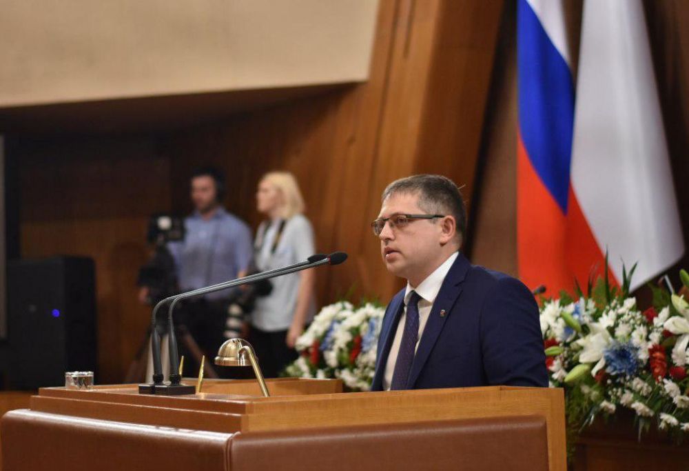 Власти Крыма: угрозы разрушить Крымский мост рассчитаны на внимание Запада Власти Крыма: угрозы разрушить Крымский мост рассчитаны на внимание Запада