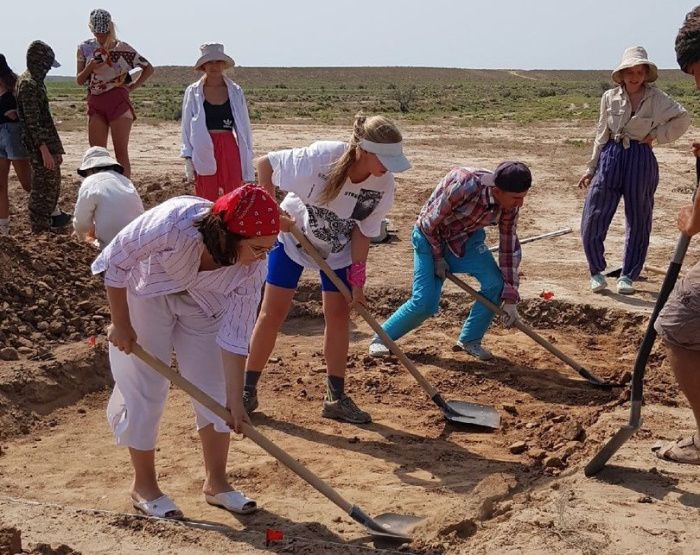 Астраханские археологи займутся поиском могильника эпохи Хазарского каганата