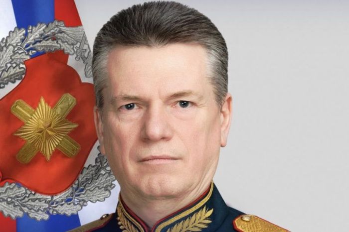Взятку от бизнесмена в виде коттеджа в Краснодаре инкриминируют главному кадровику Минобороны РФ Взятку от бизнесмена в виде коттеджа в Краснодаре инкриминируют главному кадровику Минобороны РФ