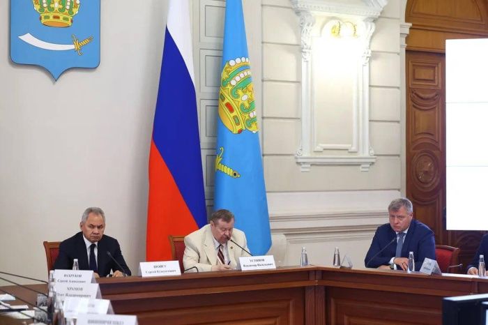 Сергей Шойгу провел в Астрахани выездное совещание Совбеза