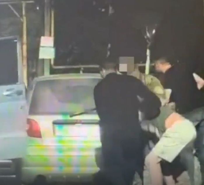 В Краснодарском крае ФСБ предотвратила теракты на железной дороге и объектах связи В Краснодарском крае ФСБ предотвратила теракты на железной дороге и объектах связи