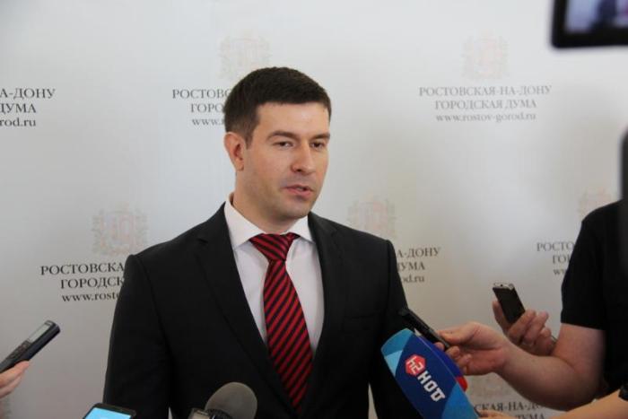 Новым заместителем главы администрации Ростова по экономике назначен Сергей Заревский Новым заместителем главы администрации Ростова по экономике назначен Сергей Заревский