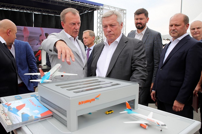 В ростовском аэропорту Платов к концу 2023 года построят ангарный комплекс «Азимута» В ростовском аэропорту Платов к концу 2023 года построят ангарный комплекс «Азимута»