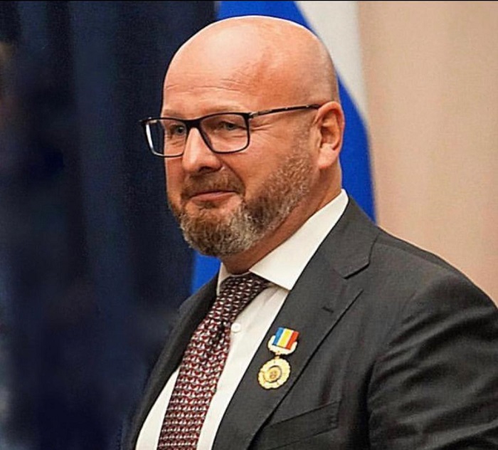 Генеральным директором нового оптово-розничного рынка под Ростовом назначили Алексея Кнышова Генеральным директором нового оптово-розничного рынка под Ростовом назначили Алексея Кнышова