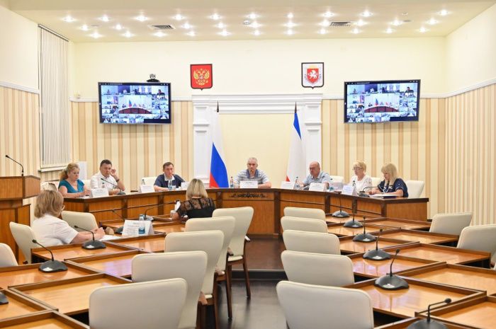 Глава республики Крым пригрозил новыми отставками после увольнения мэра города-курорта Саки Глава республики Крым пригрозил новыми отставками после увольнения мэра города-курорта Саки