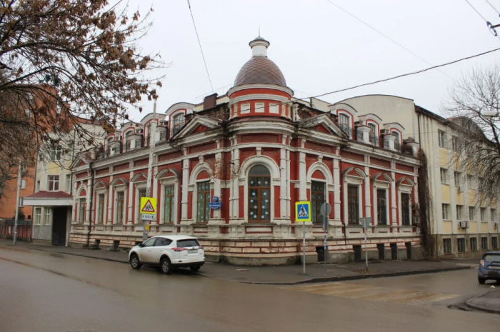 В Ростове в 2023 году капитально отремонтируют 877 домов В Ростове в 2023 году капитально отремонтируют 877 домов