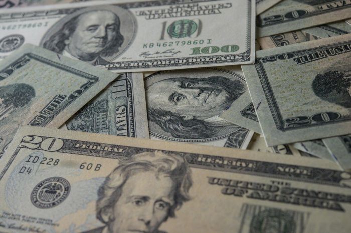 За год состояние сенатора от Дагестана Керимова выросло на $5,7 млрд За год состояние сенатора от Дагестана Керимова выросло на $5,7 млрд
