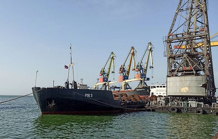 В Ростовскую область прибыло первое судно с грузом из мариупольского порта