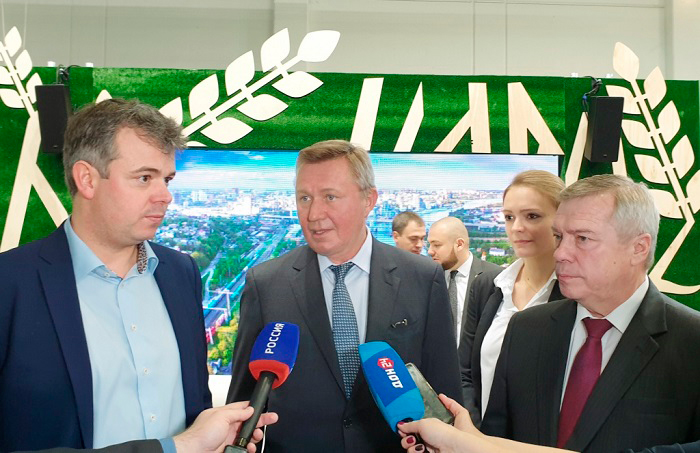 «Астон» и бельгийцы приступили на Дону к переработке льна «Астон» и бельгийцы приступили на Дону к переработке льна