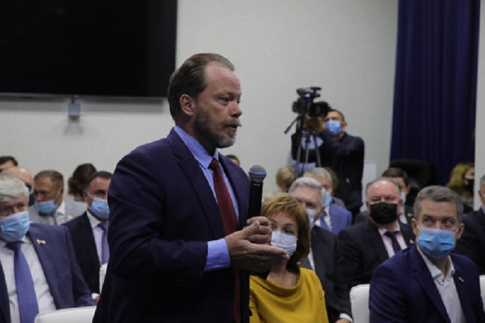 Александр Шолохов рассказал подробности о модульных домах культуры Александр Шолохов рассказал подробности о модульных домах культуры