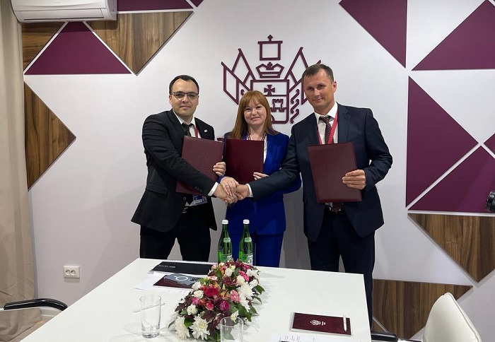AVA Group инвестирует 15 млрд рублей в агрокластер на базе фабрики «Хоста чай» AVA Group инвестирует 15 млрд рублей в агрокластер на базе фабрики «Хоста чай»
