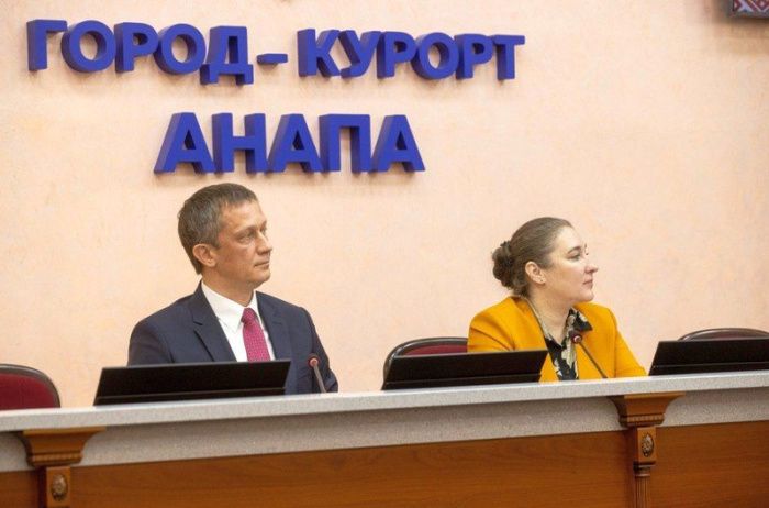 Согласование кандидатов затянулось: почему в Анапе не состоялись выборы мэра