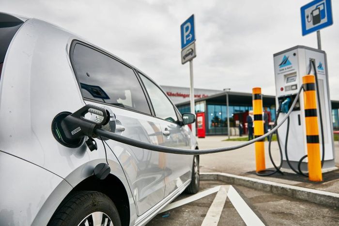 Заправки будущего: как на Юге развивается рынок электрических автозаправочных станций