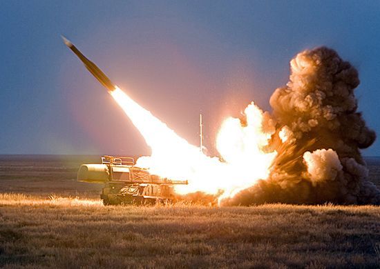 При ракетном ударе ВСУ по Феодосии получил повреждения десантный корабль «Новочеркасск» При ракетном ударе ВСУ по Феодосии получил повреждения десантный корабль «Новочеркасск»