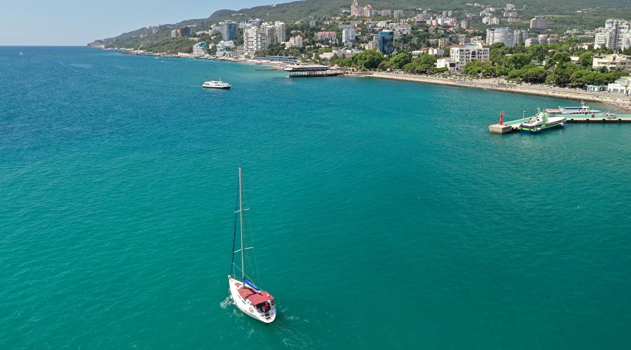 В Крыму построят два современных курортных комплекса за 19 млрд рублей В Крыму построят два современных курортных комплекса за 19 млрд рублей