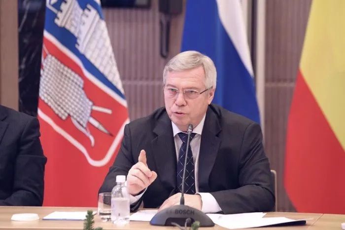 Губернатору Ростовской области объявили благодарность за укрепление обороноспособности Губернатору Ростовской области объявили благодарность за укрепление обороноспособности