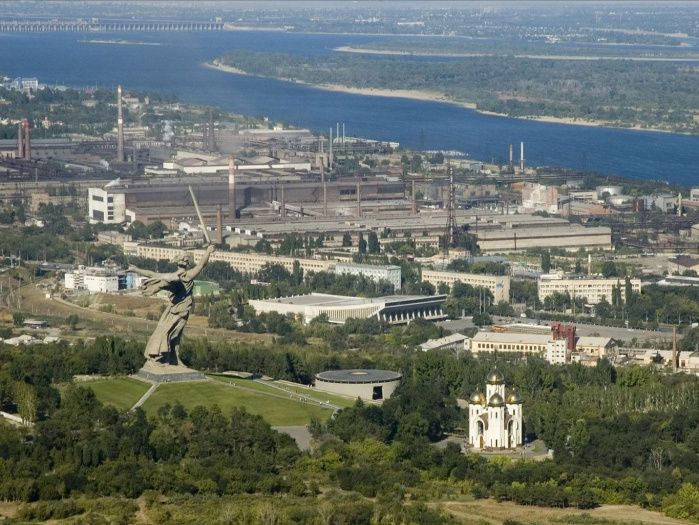 В Волгограде активы металлургического завода «Красный Октябрь» продали за 2,5 миллиарда В Волгограде активы металлургического завода «Красный Октябрь» продали за 2,5 миллиарда