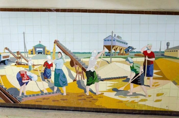 В трех подземных переходах Ростова отреставрируют мозаику до конца 2024 года В трех подземных переходах Ростова отреставрируют мозаику до конца 2024 года